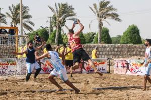 نتایج اولین روز مسابقات هندبال ساحلی در منطقه جنوب